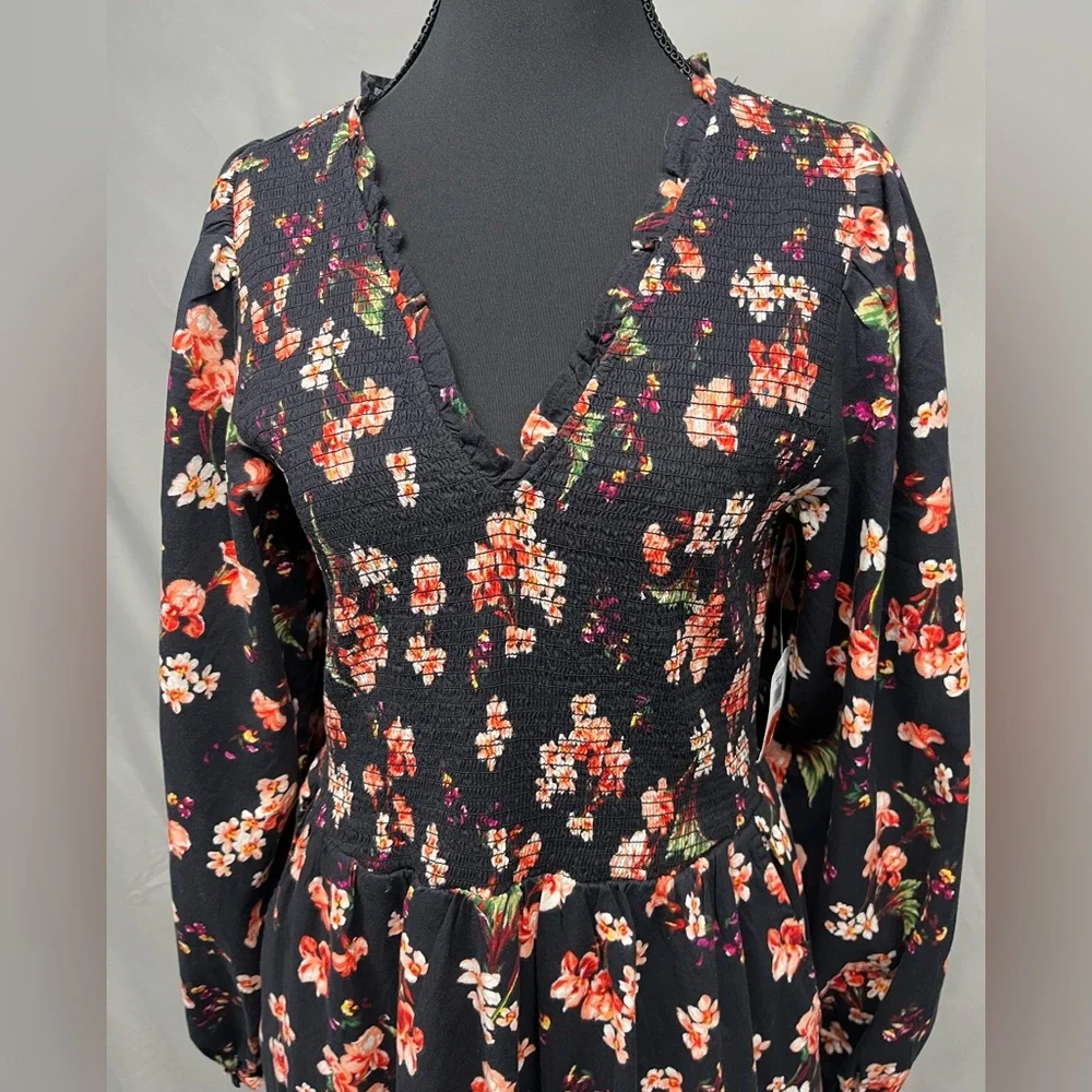 Old Navy Black Floral Long Sleeve Dress Medium NWT - Picture 3 of 9